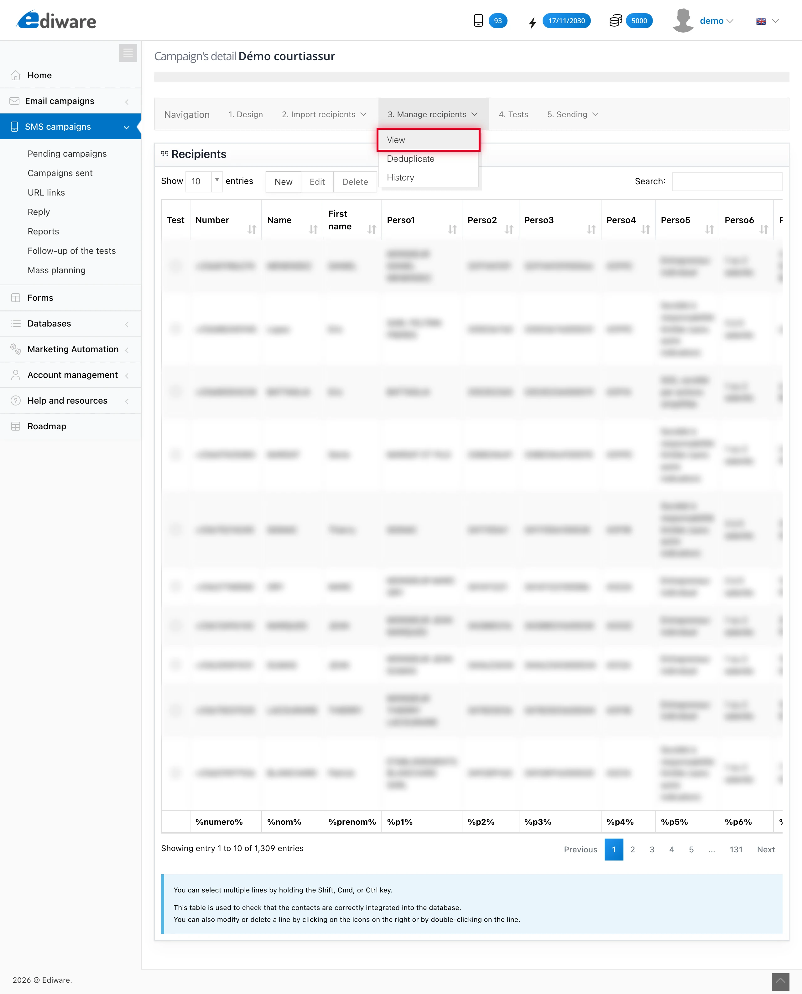 « 3. Manage recipients » menu opened on the « View » option, with the personalization codes %numero%, %nom%, %p1%... at the bottom of the table